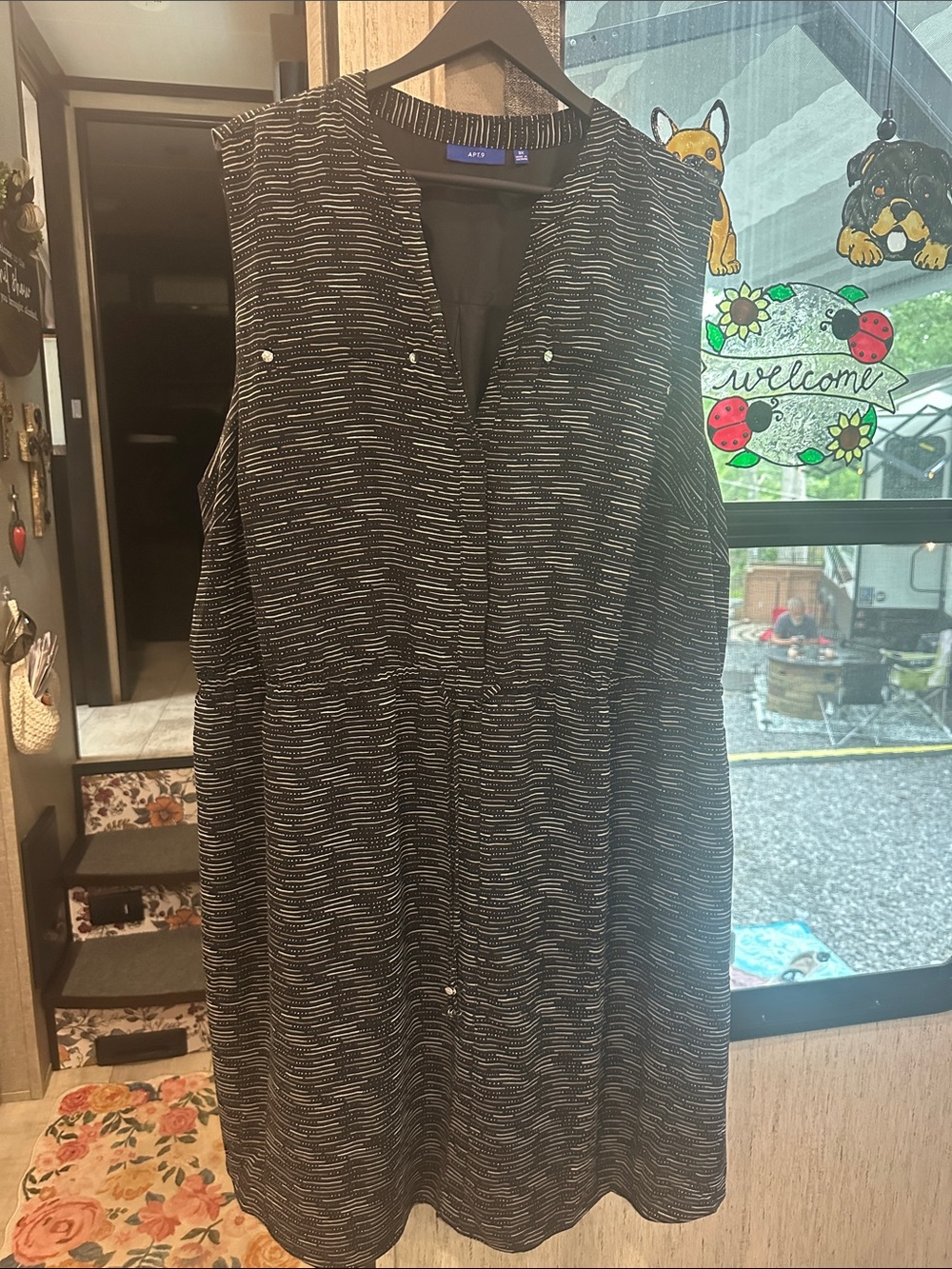 Apt. 9 Black and White Sleeveless Textured Shift Dress